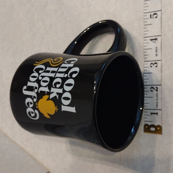 Red Shed coffee mug. - Picture 7 of 8